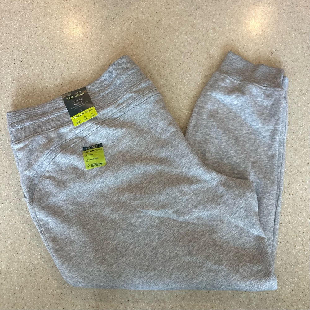 Tek Gear Women’s Heather Gray Jogger Sweatpants size 3X